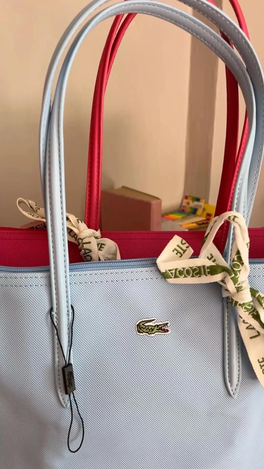 Lacoste bag🎀