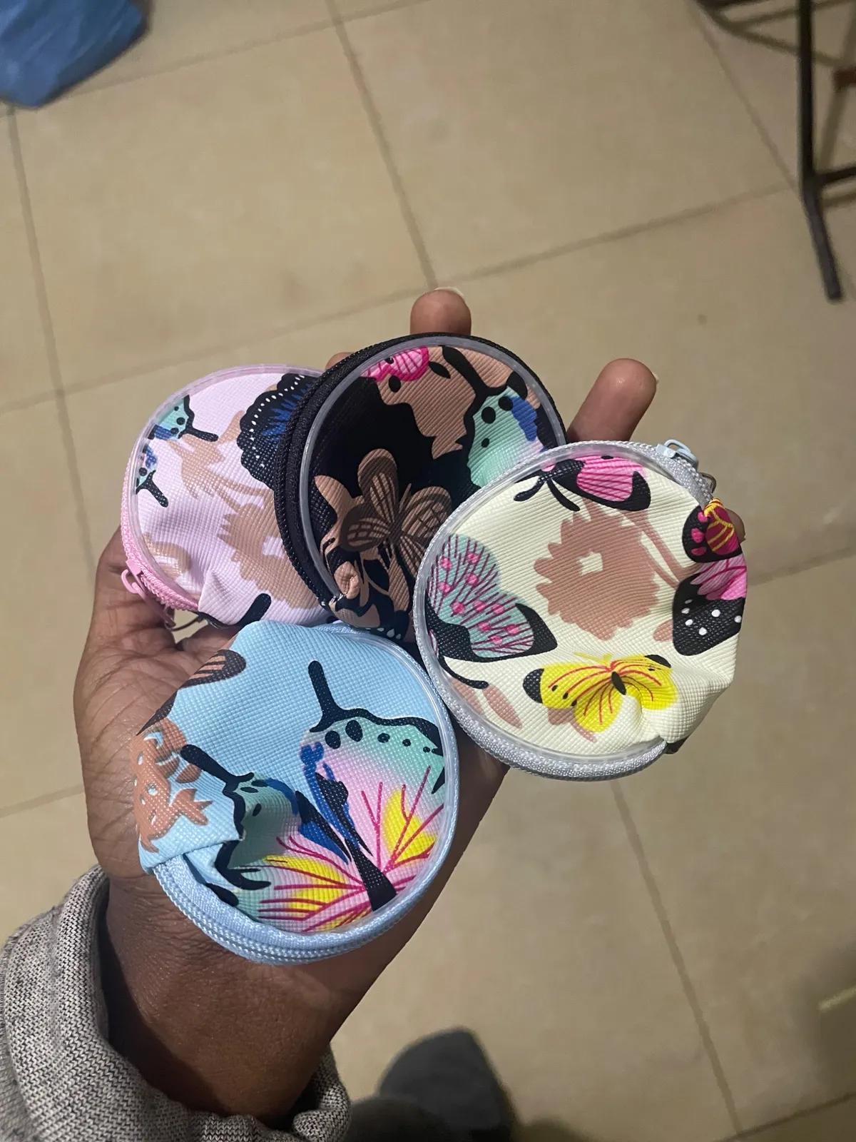 🎀butterfly pouch🎀