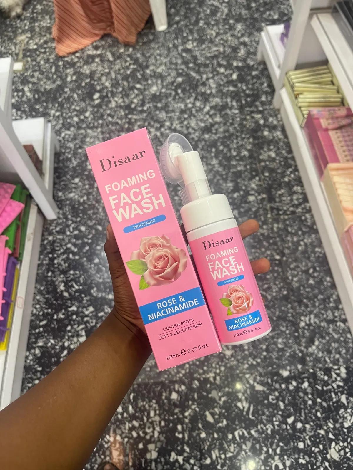 🎀mousse nettoyante visage 🎀
