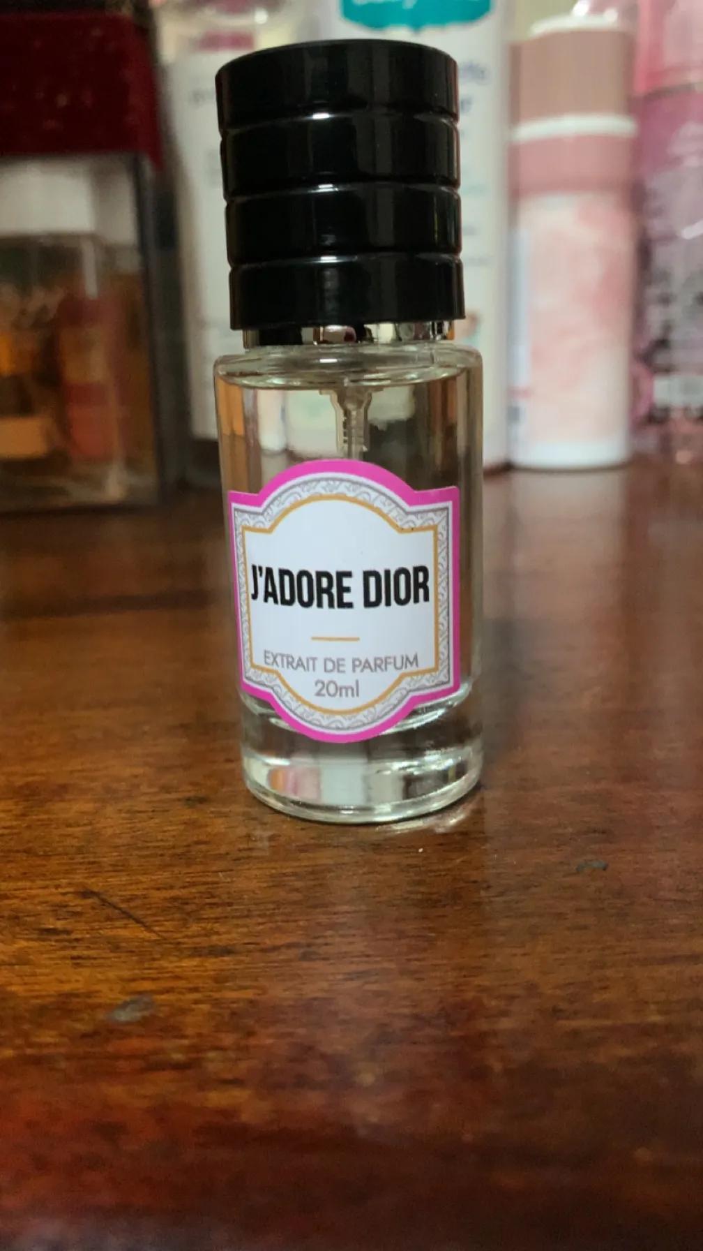 Extrait de parfum J'adore Dior