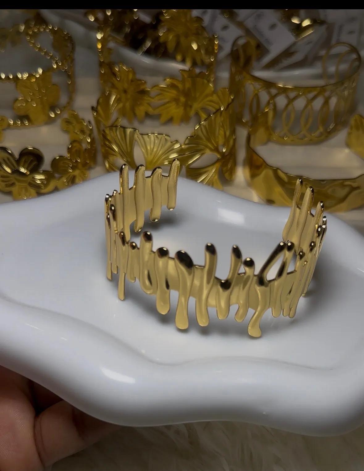 Bracelets en acier inoxydable